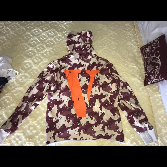 VLONE Other - VLONE CAMO HOODIE